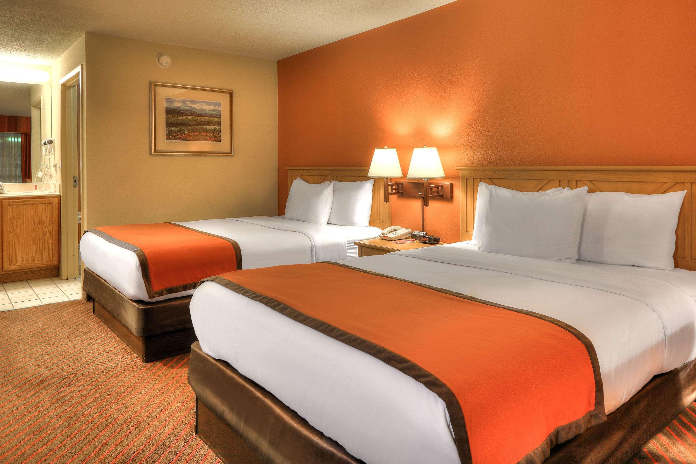 Econo Lodge Pigeon Forge Riverside Exterior foto